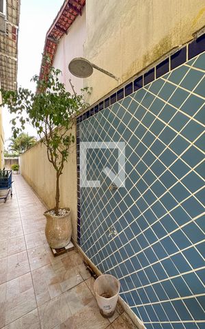 Casa para alugar com 300m², 7 quartos e 3 vagasDucha