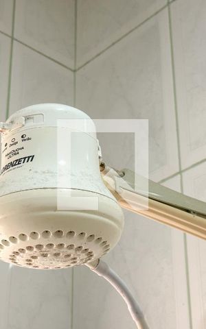 Casa para alugar com 300m², 7 quartos e 3 vagasBanheiro 5