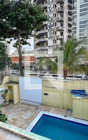 Casa para alugar com 300m², 7 quartos e 3 vagasSuíte 2
