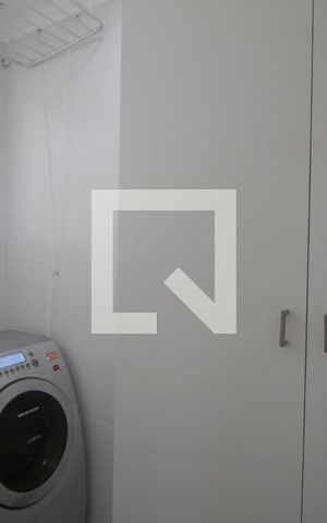 Apartamento para alugar com 70m², 3 quartos e 1 vagaÁrea de Serviço