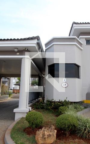 Apartamento para alugar com 70m², 3 quartos e 1 vagaFachada