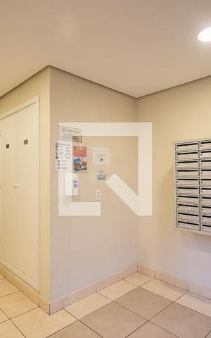 Apartamento à venda com 43m², 2 quartos e 1 vaga Apartamento à venda com 43m², 2 quartos e 1 vagaHall social