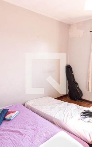 Casa à venda com 140m², 3 quartos e 2 vagas Casa à venda com 140m², 3 quartos e 2 vagasQuarto 2