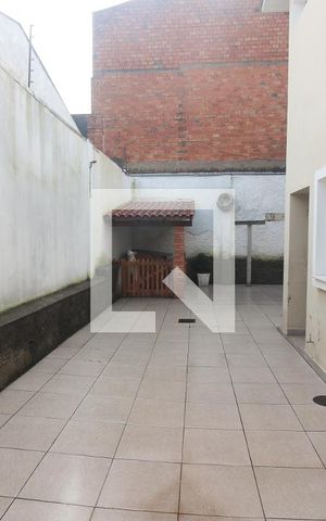 Casa à venda com 280m², 3 quartos e 2 vagas Casa à venda com 280m², 3 quartos e 2 vagasQuintal