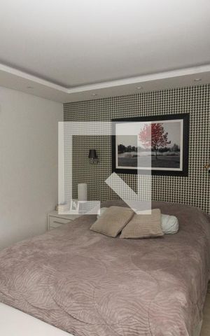 Casa à venda com 280m², 3 quartos e 2 vagas Casa à venda com 280m², 3 quartos e 2 vagasQuarto Suíte