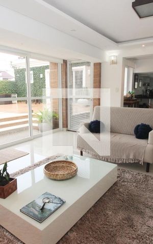 Casa à venda com 280m², 3 quartos e 2 vagas Casa à venda com 280m², 3 quartos e 2 vagasSala 1