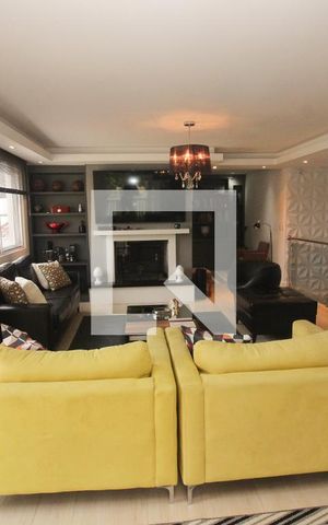Casa à venda com 280m², 3 quartos e 2 vagas Casa à venda com 280m², 3 quartos e 2 vagasSala 2