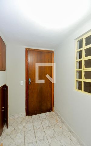 Casa para alugar com 300m², 4 quartos e 7 vagasEscritório
