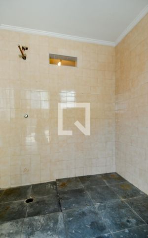 Casa para alugar com 300m², 4 quartos e 7 vagasBanheiro