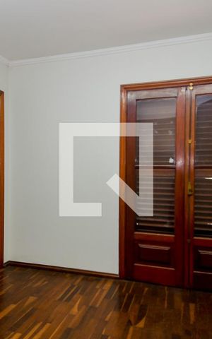Casa para alugar com 300m², 4 quartos e 7 vagasQuarto 2