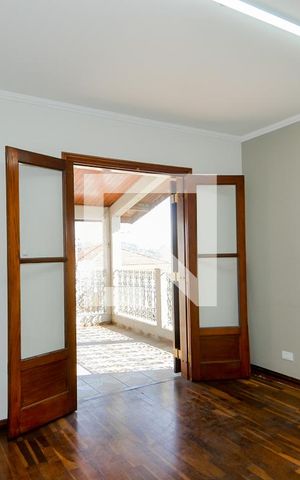 Casa para alugar com 300m², 4 quartos e 7 vagasQuarto 2