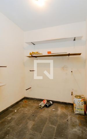 Casa para alugar com 300m², 4 quartos e 7 vagasQuarto de Serviço 1