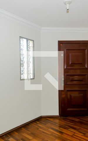 Casa para alugar com 300m², 4 quartos e 7 vagasSala