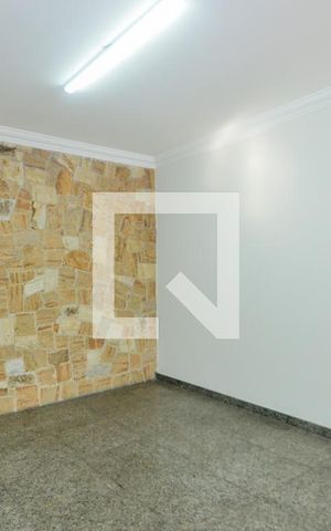 Casa para alugar com 300m², 4 quartos e 7 vagasSala