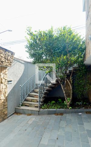 Casa para alugar com 300m², 4 quartos e 7 vagasEntrada Social 