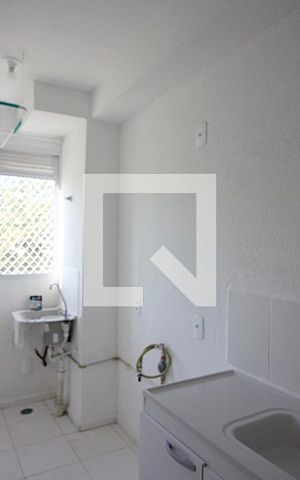 Apartamento à venda com 44m², 2 quartos e sem vagaCozinha e Área de Serviço