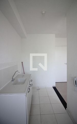 Apartamento à venda com 44m², 2 quartos e sem vagaCozinha e Área de Serviço
