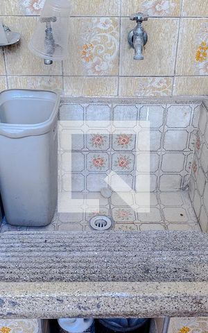 Casa à venda com 72m², 2 quartos e sem vagaLavanderia