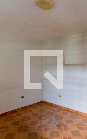 Casa à venda com 490m², 5 quartos e 3 vagas Casa à venda com 490m², 5 quartos e 3 vagasEdícula