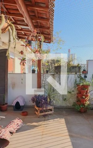 Casa para alugar com 159m², 3 quartos e 2 vagasVaranda