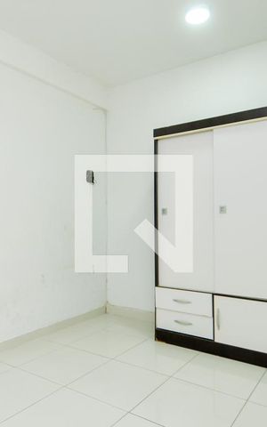 Casa para alugar com 50m², 1 quarto e sem vagaQuarto 