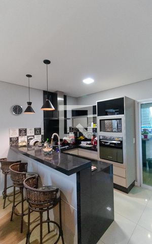 Casa à venda com 205m², 3 quartos e 3 vagas Casa à venda com 205m², 3 quartos e 3 vagasCozinha