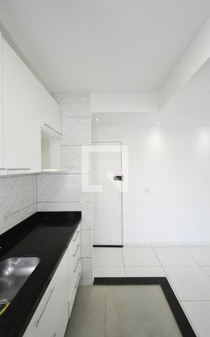 Apartamento para alugar com 51m², 2 quartos e 1 vaga Apartamento para alugar com 51m², 2 quartos e 1 vagaCozinha