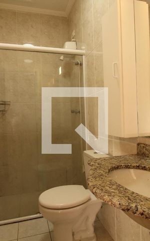 Casa de condomínio à venda com 108m², 3 quartos e 2 vagasBanheiro