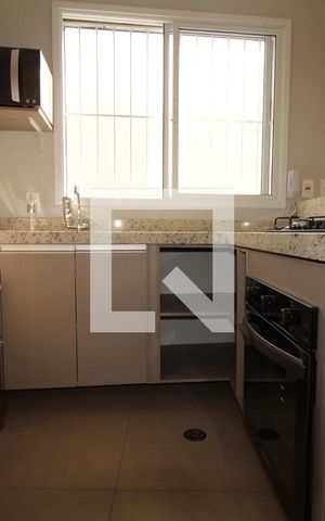 Casa de condomínio à venda com 108m², 3 quartos e 2 vagasÁrea comum