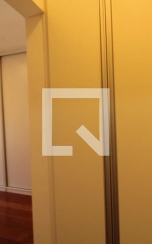 Casa de condomínio à venda com 108m², 3 quartos e 2 vagasQuarto 3