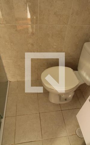 Casa de condomínio à venda com 108m², 3 quartos e 2 vagasBanheiro