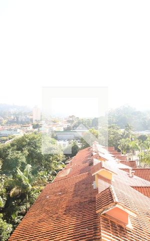 Casa de condomínio à venda com 108m², 3 quartos e 2 vagasvista