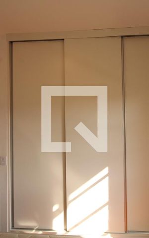 Casa de condomínio à venda com 108m², 3 quartos e 2 vagasQuarto 2