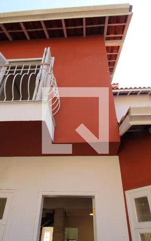 Casa de condomínio à venda com 108m², 3 quartos e 2 vagasfachada