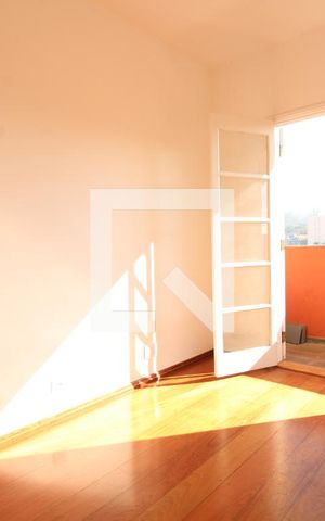Casa de condomínio à venda com 108m², 3 quartos e 2 vagasQuarto 1