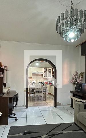 Casa à venda com 210m², 3 quartos e 3 vagassala 