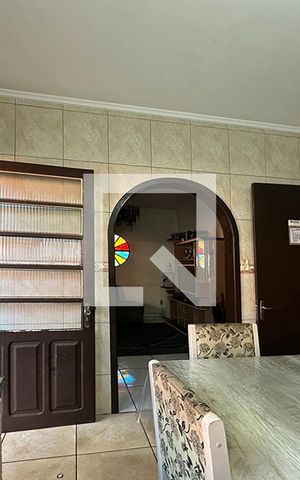 Casa à venda com 210m², 3 quartos e 3 vagasCozinha 