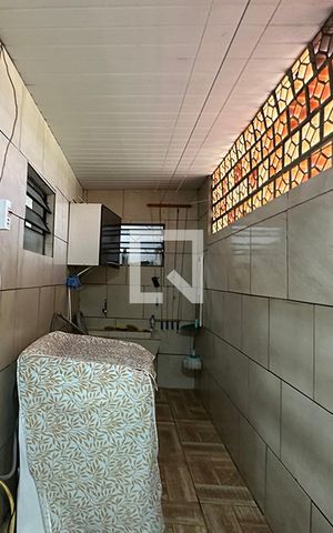 Casa à venda com 280m², 3 quartos e 4 vagas Casa à venda com 280m², 3 quartos e 4 vagasLavanderia