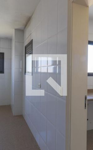 Apartamento à venda com 707m², 6 quartos e 7 vagas Apartamento à venda com 707m², 6 quartos e 7 vagasCozinha