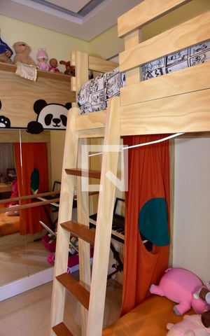 Casa de condomínio à venda com 241m², 4 quartos e 3 vagasQuarto 3