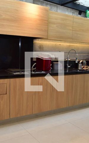Casa de condomínio à venda com 241m², 4 quartos e 3 vagasQuintal e Espaço Gourmet