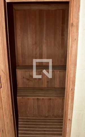 Casa de condomínio à venda com 241m², 4 quartos e 3 vagasSpa e Saúna