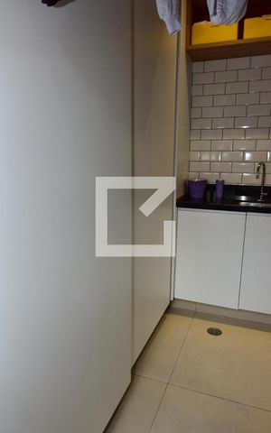 Casa de condomínio à venda com 241m², 4 quartos e 3 vagasÁrea de Serviço