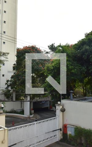 Casa de condomínio à venda com 241m², 4 quartos e 3 vagasVista da Varanda