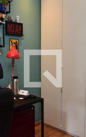Casa de condomínio à venda com 241m², 4 quartos e 3 vagasSuíte 2