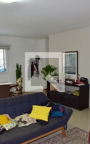 Casa de condomínio à venda com 241m², 4 quartos e 3 vagasSala