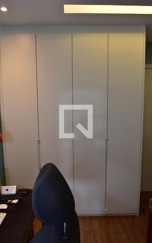 Casa de condomínio à venda com 241m², 4 quartos e 3 vagasSuíte 2