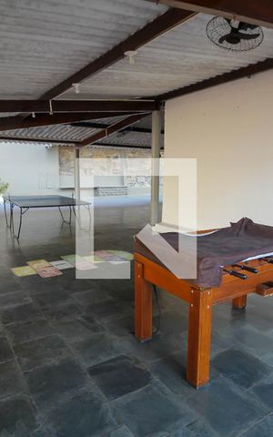Casa de condomínio à venda com 314m², 5 quartos e 1 vaga Casa de condomínio à venda com 314m², 5 quartos e 1 vagaÁrea Comum - Playground