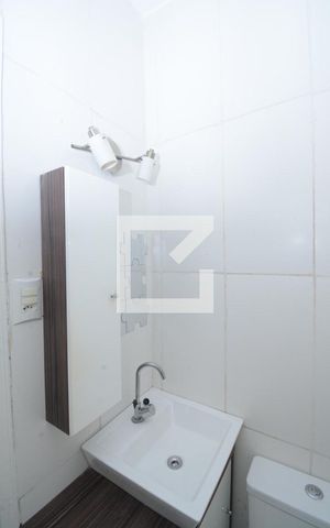 Apartamento à venda com 85m², 2 quartos e 1 vagaBanheiro Social