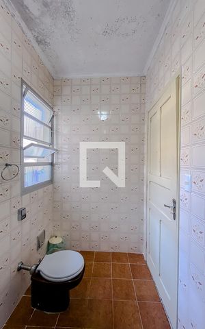 Apartamento à venda com 72m², 2 quartos e sem vagaBanheiro